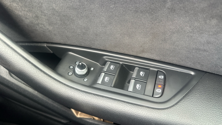 Audi A4 35 TFSI Black Edition 4dr S Tronic Petrol Saloon